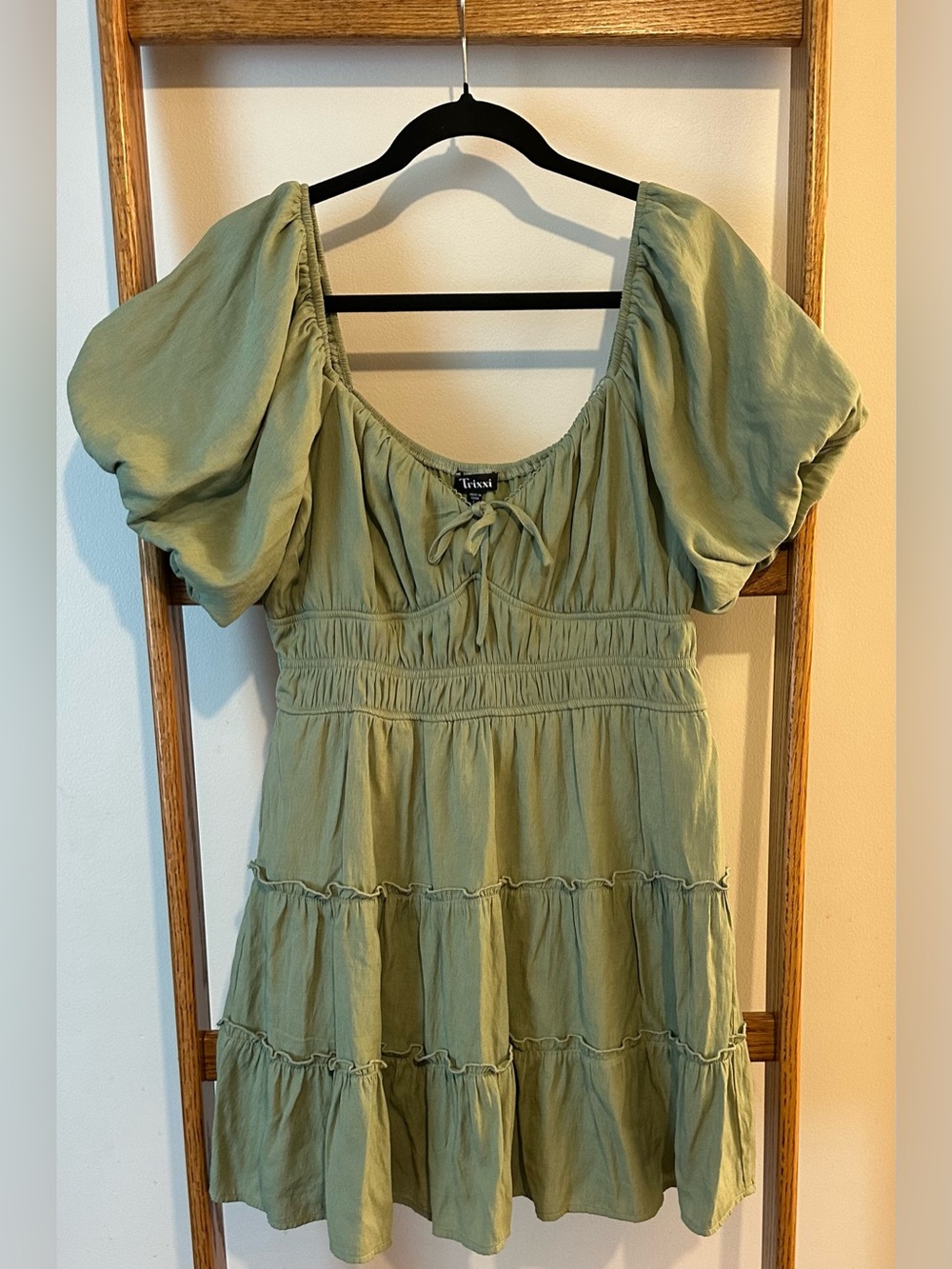 Light Sage Puff-Sleeve Mini Dress